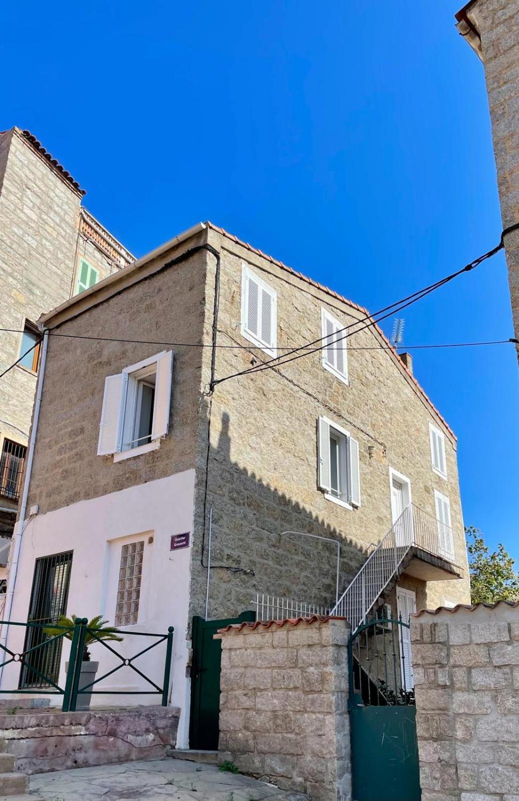 Apartamento Duplex En Plein Centre Propriano  Exterior foto