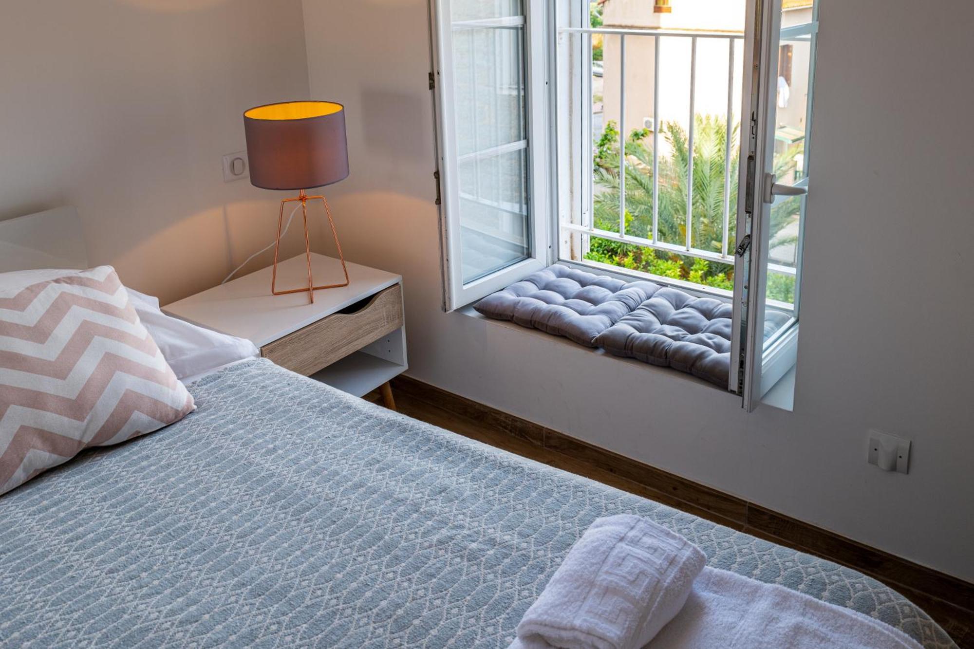 Apartamento Duplex En Plein Centre Propriano  Exterior foto